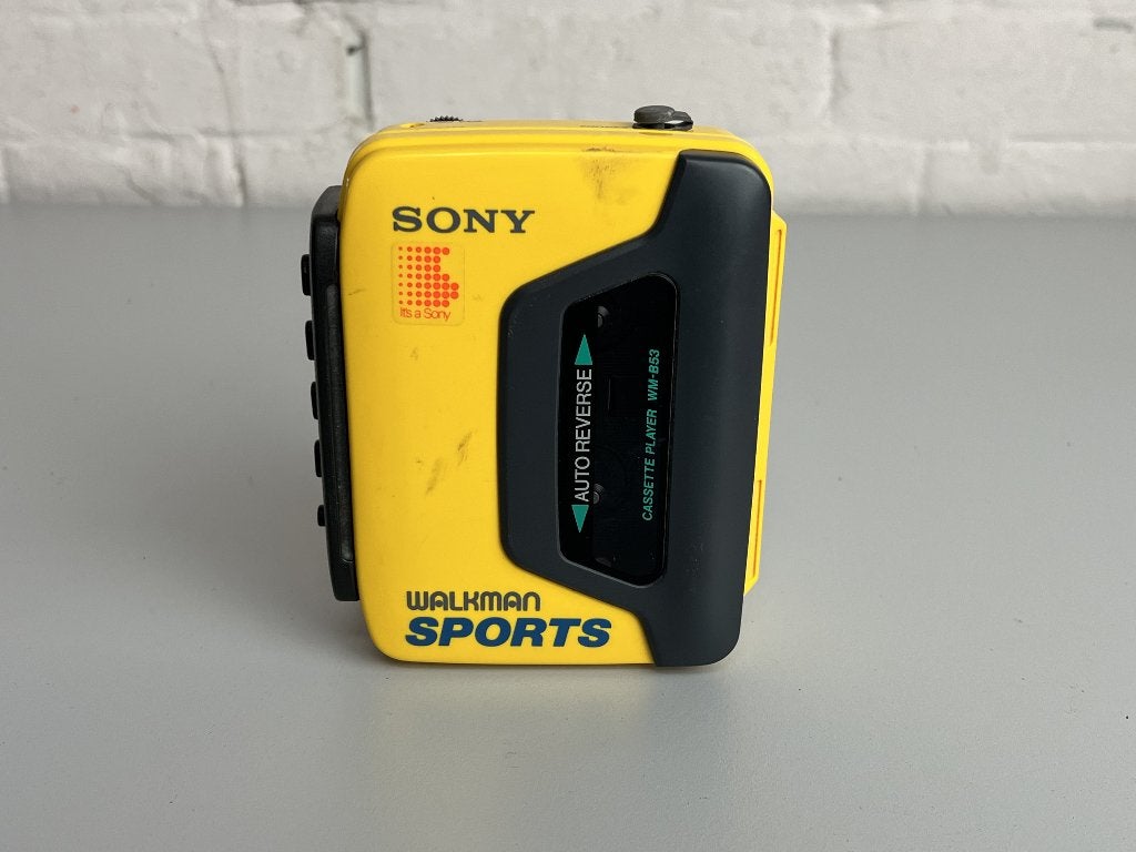 Sony walkman sports WM-B53 opknapper, Ophalen, Walkman, Sony, Nederland