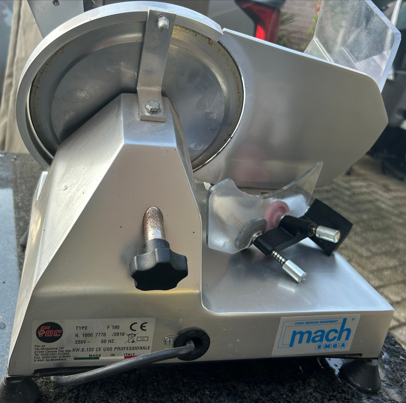 Professionele snijmachine Mach emga, Ophalen, Gebruikt