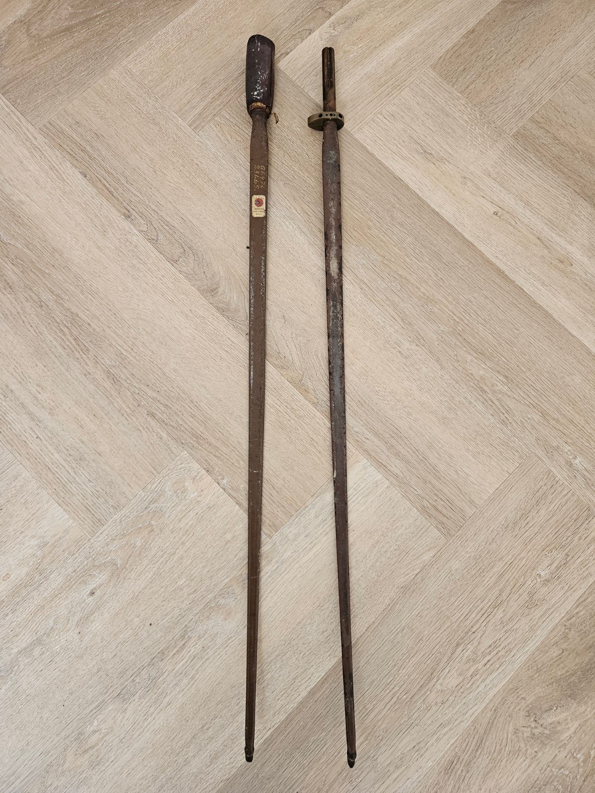 Antieke stalen handboog (uit 1920) van Seefab, 23 LBS, Sport en Fitness, Ophalen of Verzenden, Gebruikt, Overige typen