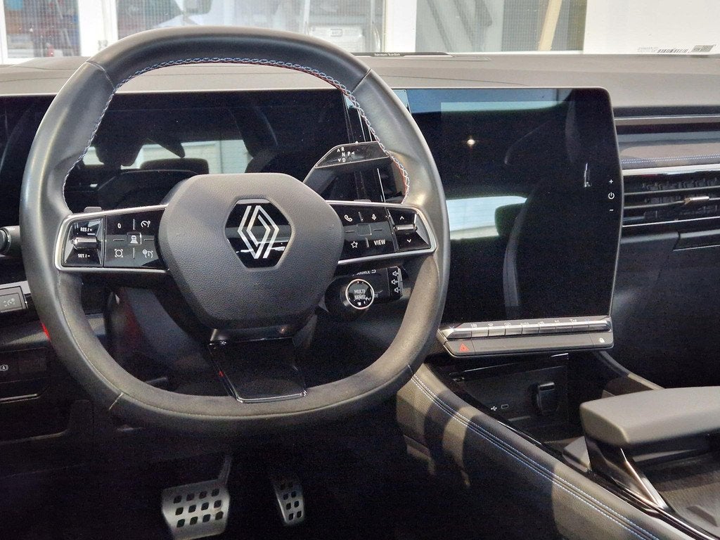 Renault Austral 1.2 E-Tech full hybrid 200 iconic esprit Alp, Gebruikt, 1199 cc, Automatische klimaatregeling, Origineel Nederlands