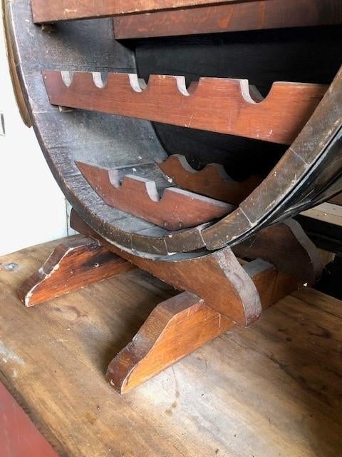 Oud houten wijnvat Wijnrek, rond - Brocante & Curiosa, Huis en Inrichting, Woonaccessoires | Wijnrekken, Gebruikt, 15 tot 25 flessen