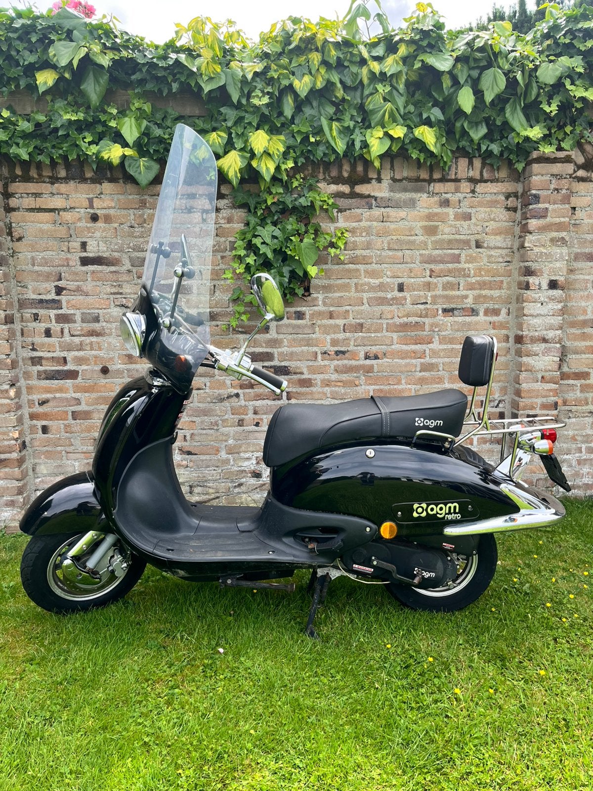 AGM Retro Scooter 45km/u - Zwart, Fietsen en Brommers, Scooters | Overige merken, Ophalen, Gebruikt, Maximaal 45 km/u, Benzine