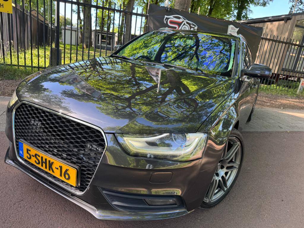Audi A4 1.8 Tfsi AUT Avant Multitr.  Dealer onderhoud, Stof, Zwart, 4 cilinders, 1505 kg