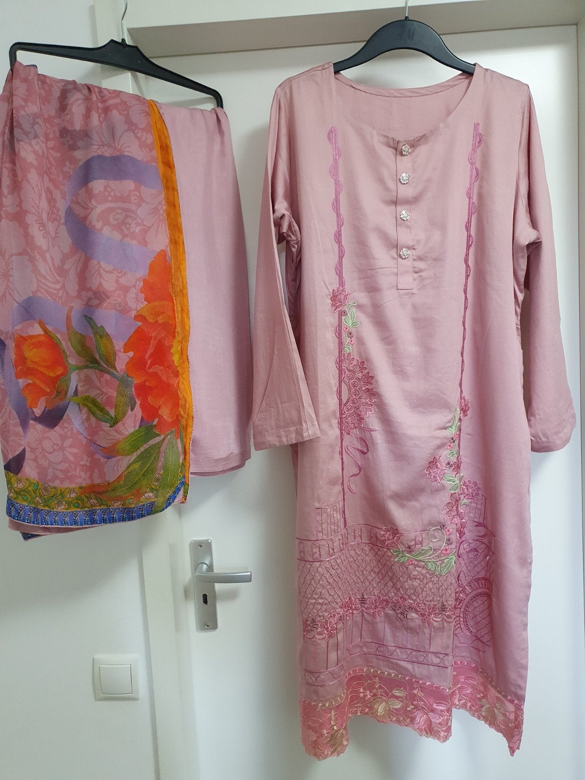 XL Indiase Shalwar Kameez Dupatta 3-delig Geborduurd, Kleding | Dames, Overige typen, Maat 46/48 (XL) of groter, Ophalen of Verzenden