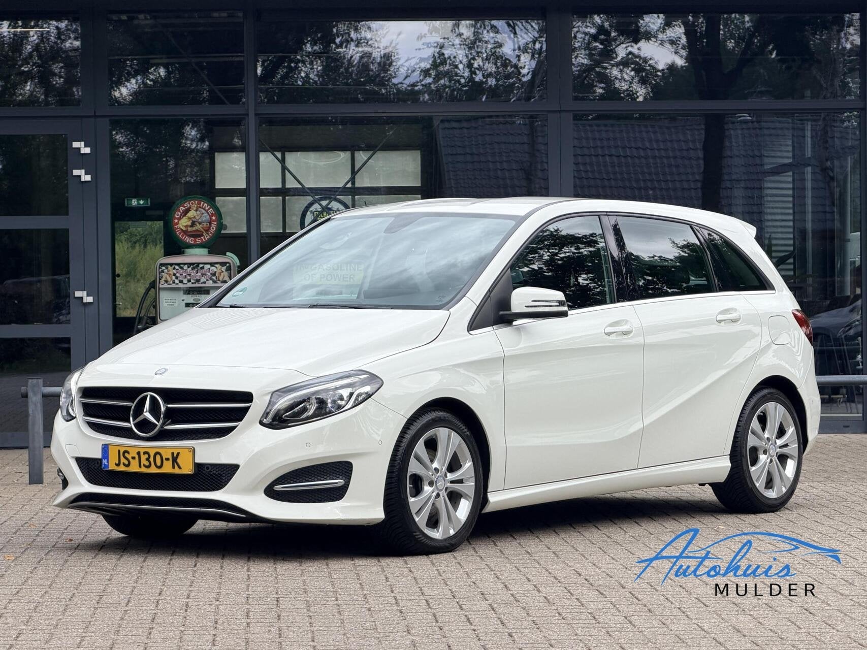 Mercedes B-klasse 180 Lease Edition Ambition | Automaat | Cr, Auto's, Mercedes-Benz, 1325 kg, Gebruikt, 4 cilinders, Leder en Stof