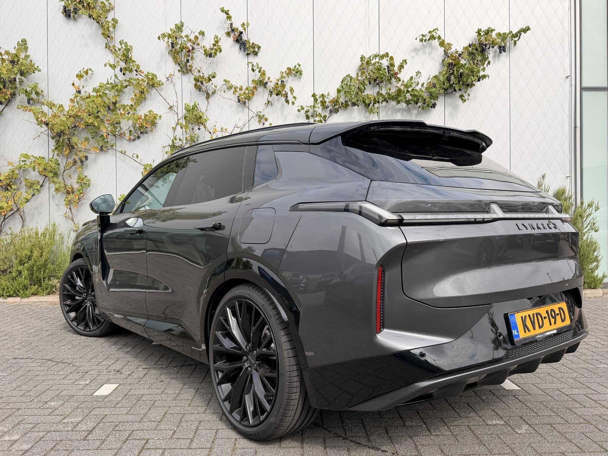 Lynk & Co 08 1.5 More |22' Wielen Black edition | HEICO Verl, Auto's, 12 maanden, Gebruikt, Euro 6, 4 cilinders