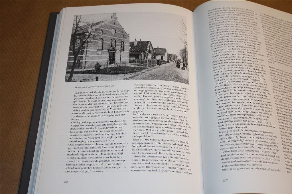 Geschiedenis van Apeldoorn. R.M. Kemperink., Boeken, Ophalen of Verzenden, Zo goed als nieuw