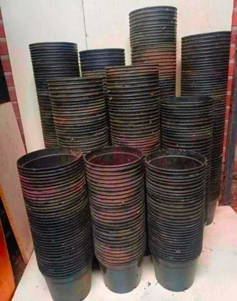 Kweekpotten plantenpotten bloempotten 2 liter, Kunststof, Gebruikt, Rond, Ophalen of Verzenden