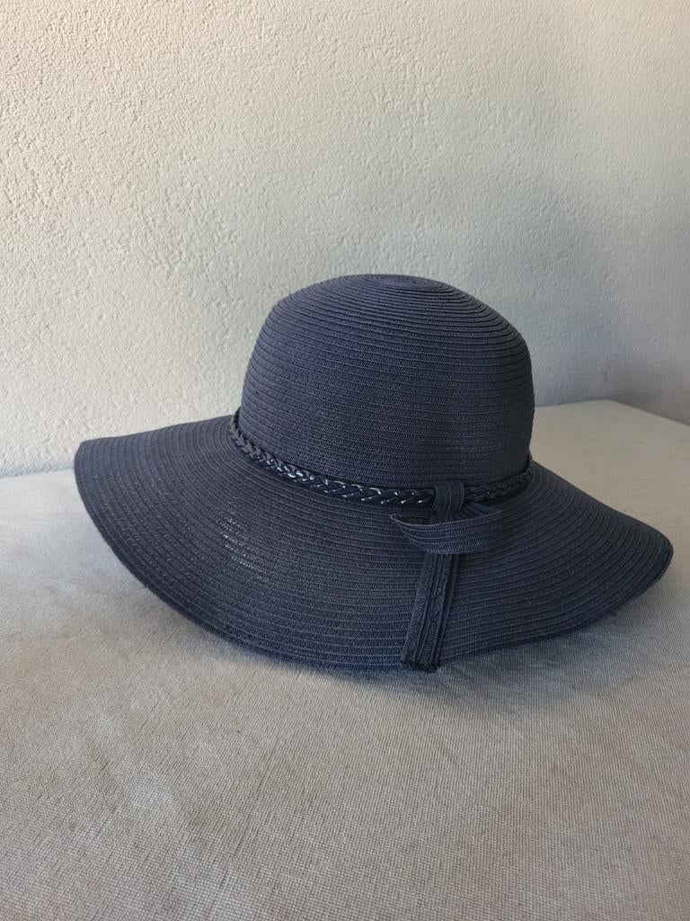 Leuke donkerblauwe zomerhoed, Kleding | Dames, Hoeden en Petten, Ophalen of Verzenden, Zo goed als nieuw, One size fits all, Hoed