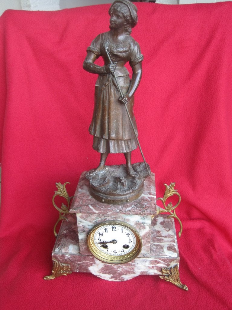 Antieke marmeren mantel klok met beeld, Ophalen