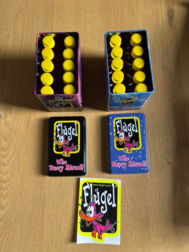 Flügel blikken met 2 x 10 flesjes 10 % 30€ inc verze, Ophalen of Verzenden, Zo goed als nieuw