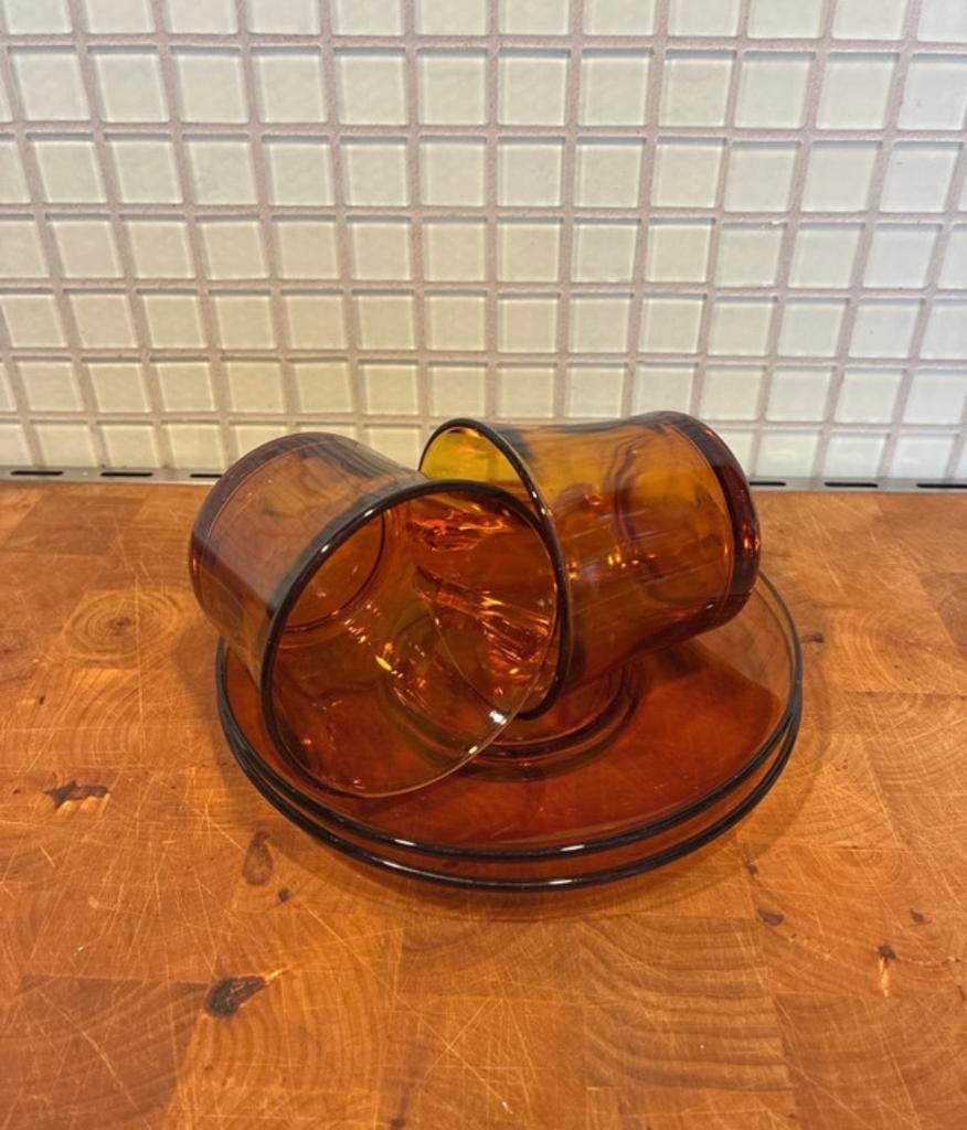 Vintage Duralex Amber Glazen Kopjes en Schotels (2 sets), Ophalen of Verzenden