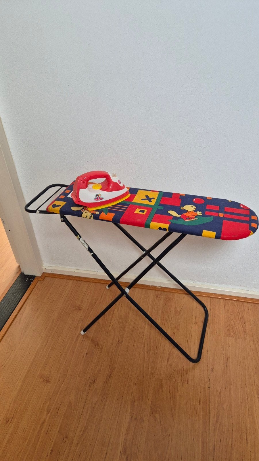 Kinderstrijkplankje met strijkijzer (maakt geluid), Kinderen en Baby's, Ophalen, Gebruikt, Jongen of Meisje