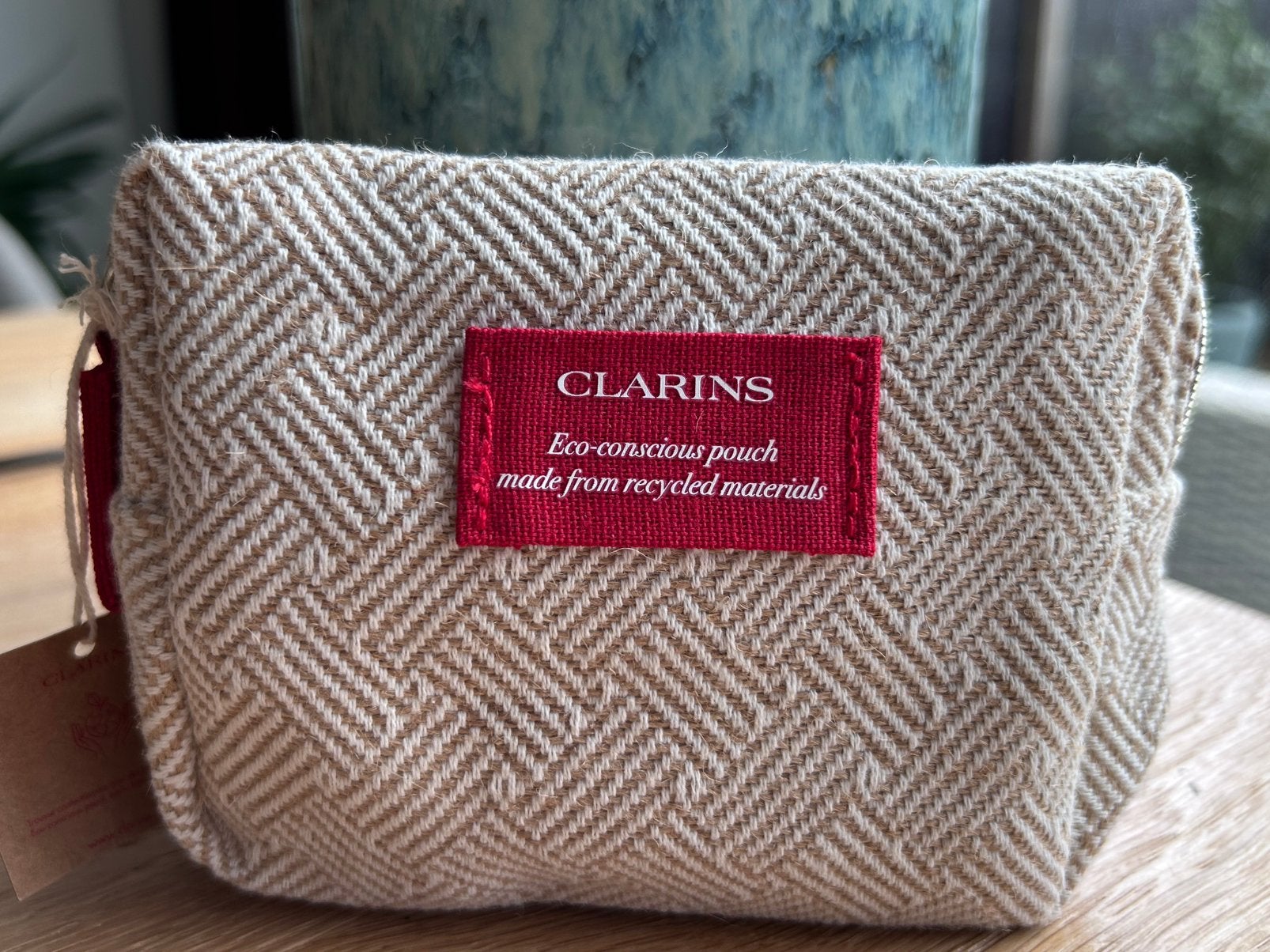 Clarins - Make Up Tasje - Eco Pouch - Nieuw, Verzenden, Nieuw, Beige, Heer of Dame