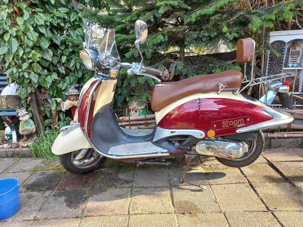 AGM Scooter - sloop onderdelen - Loopt, maar tank lekt, Fietsen en Brommers, Brommeronderdelen | Scooters, Ophalen, Gebruikt, Overige typen