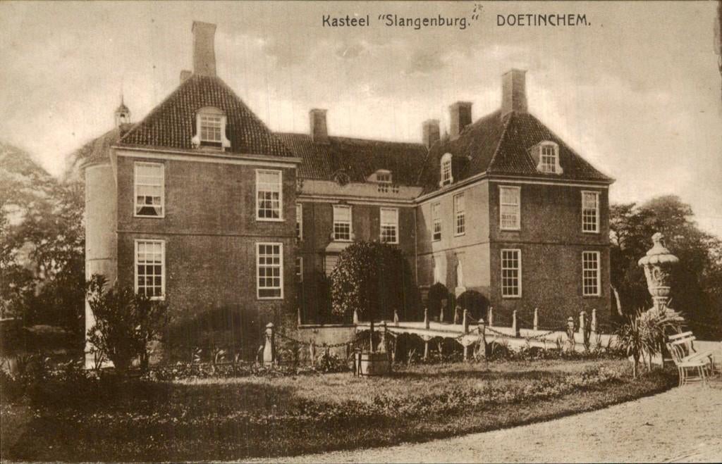 Doetinchem - Kasteel Slangenburg - Voorgevel, Ophalen of Verzenden, Voor 1920, Ongelopen, Gelderland