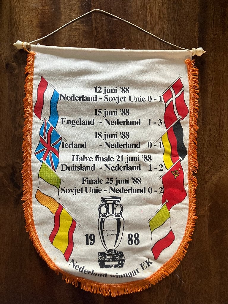 Vaantje EK 1988 Nederland Winnaar, Verzamelen, Ophalen of Verzenden, Gebruikt, Overige binnenlandse clubs, Vaantje of Sjaal
