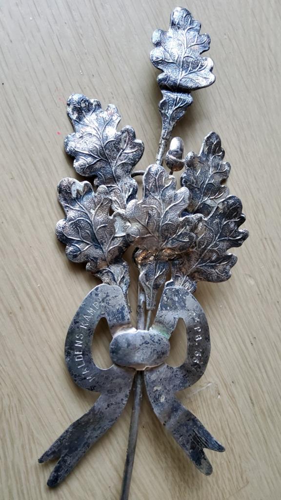 Oude retro zilver kleur Lauwertak 19 cm 1966 Maldens Kamp, Ophalen of Verzenden, Zilver, Overige materialen
