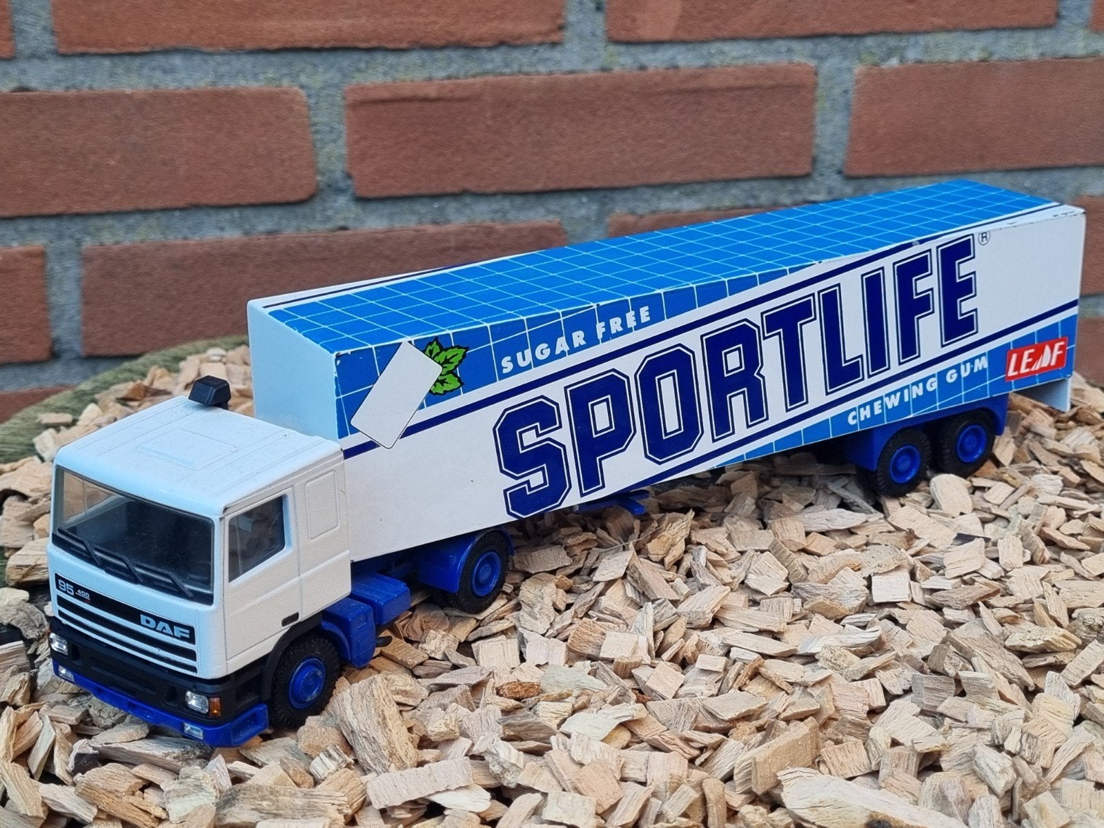 DAF 95 400 Sportlife vrachtwagen Lion car model, Ophalen of Verzenden, Zo goed als nieuw, Bus of Vrachtwagen