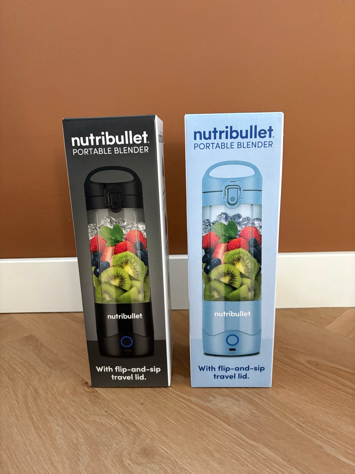 2x Nutribullet Portable Blender - Lichtblauw & Zwart, Ophalen of Verzenden, Nieuw, Blender to go