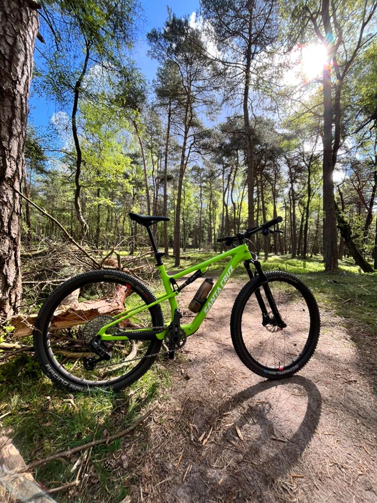 Santa Cruz Blur , Sram GX T , Reserve carbon wielen, Fully, Ophalen, Zo goed als nieuw, Overige merken