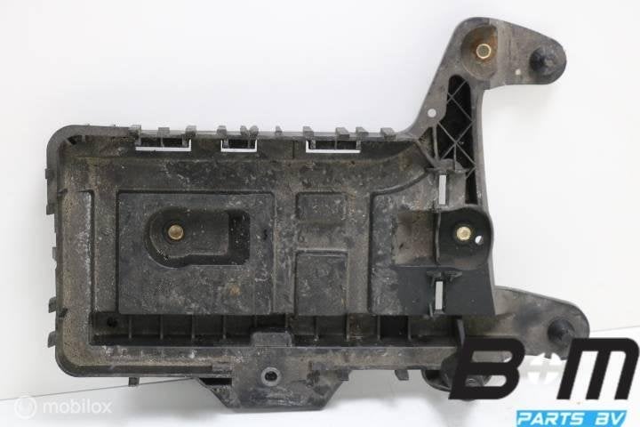 Accubak VW Golf 5 1K0915333H, Auto-onderdelen, Gebruikt