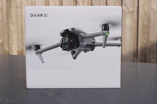 Reparatie of problemen met je DJI Air 3S, Audio, Tv en Foto, Drones, 250 tot 900 gram, 30 tot 45 minuten, Cameradrone, Nieuw