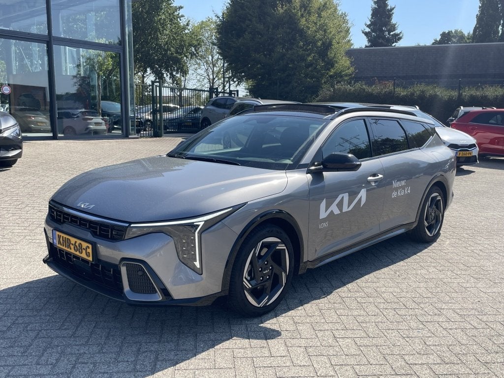 Kia K4 Sportswagon 1.0 T-GDi GT-Line (bj 2026, automaat), Auto's, Gebruikt, Origineel Nederlands, 3 cilinders, 1405 kg