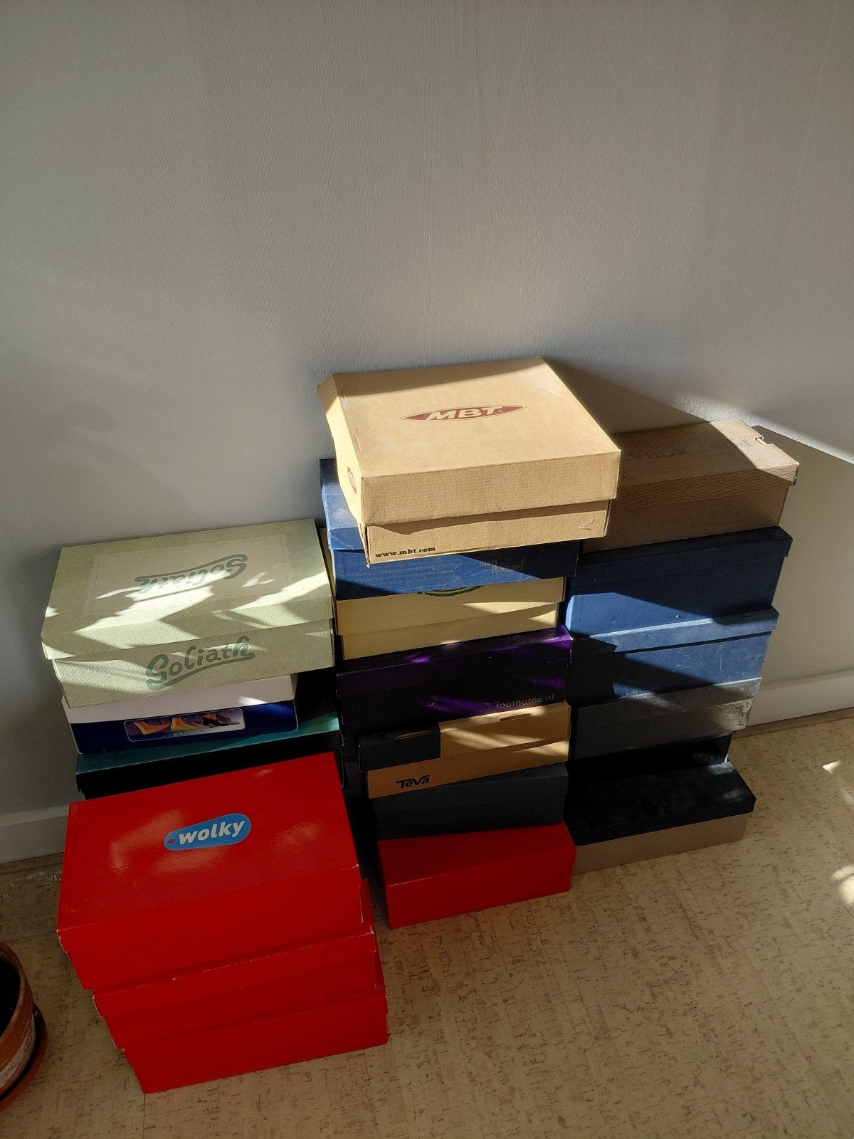 schoenendozen gratis, Ophalen