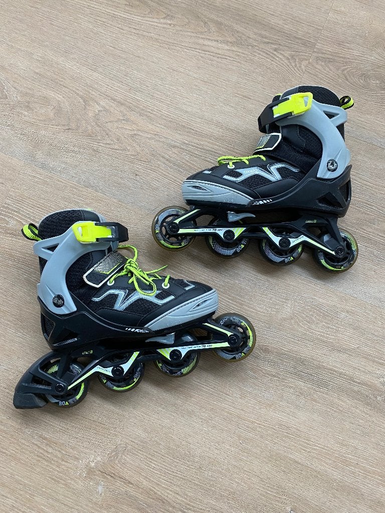 Oxelo verstelbare skeelers maat 35-38 met oxelo beschermset, Overige merken, Kinderen, Ophalen of Verzenden, Inline skates 4 wielen