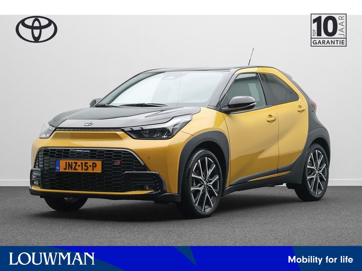 Toyota Aygo X Hybrid 115 GR Sport | DEMO | (bj 2025), Adaptive Cruise Control, 4 stoelen, 116 pk, 26 km/l