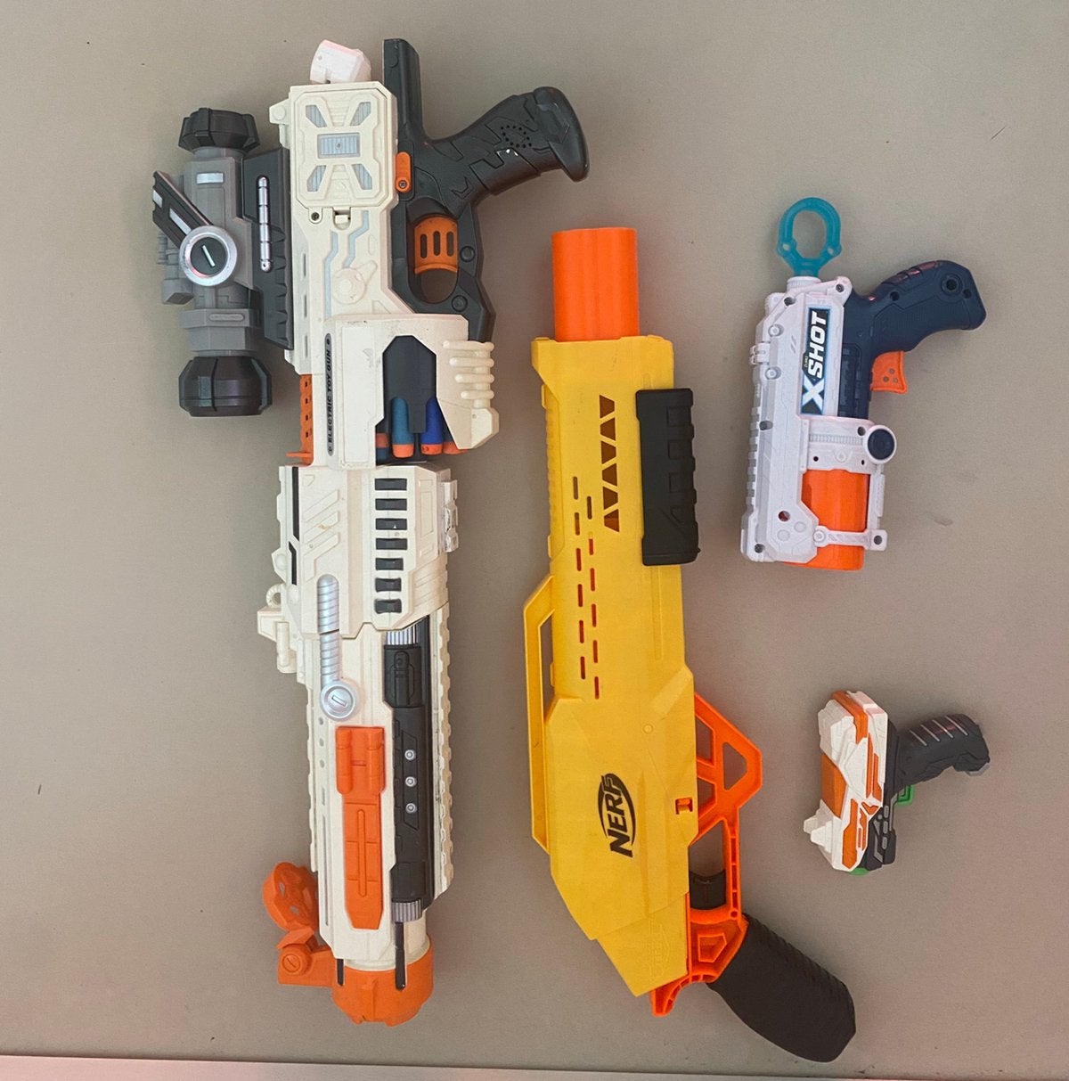 Nerf guns, Ophalen, Zo goed als nieuw