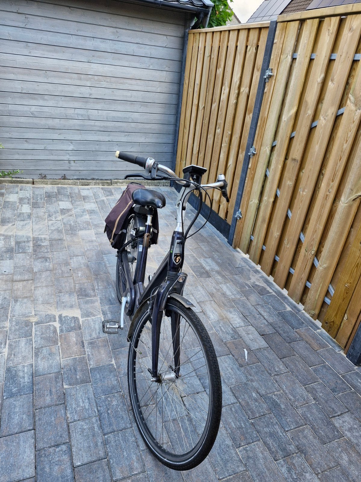Sparta M8i elektrische fiets met lage instap, Fietsen en Brommers, Sparta, Gebruikt, Velgrem, Versnellingen