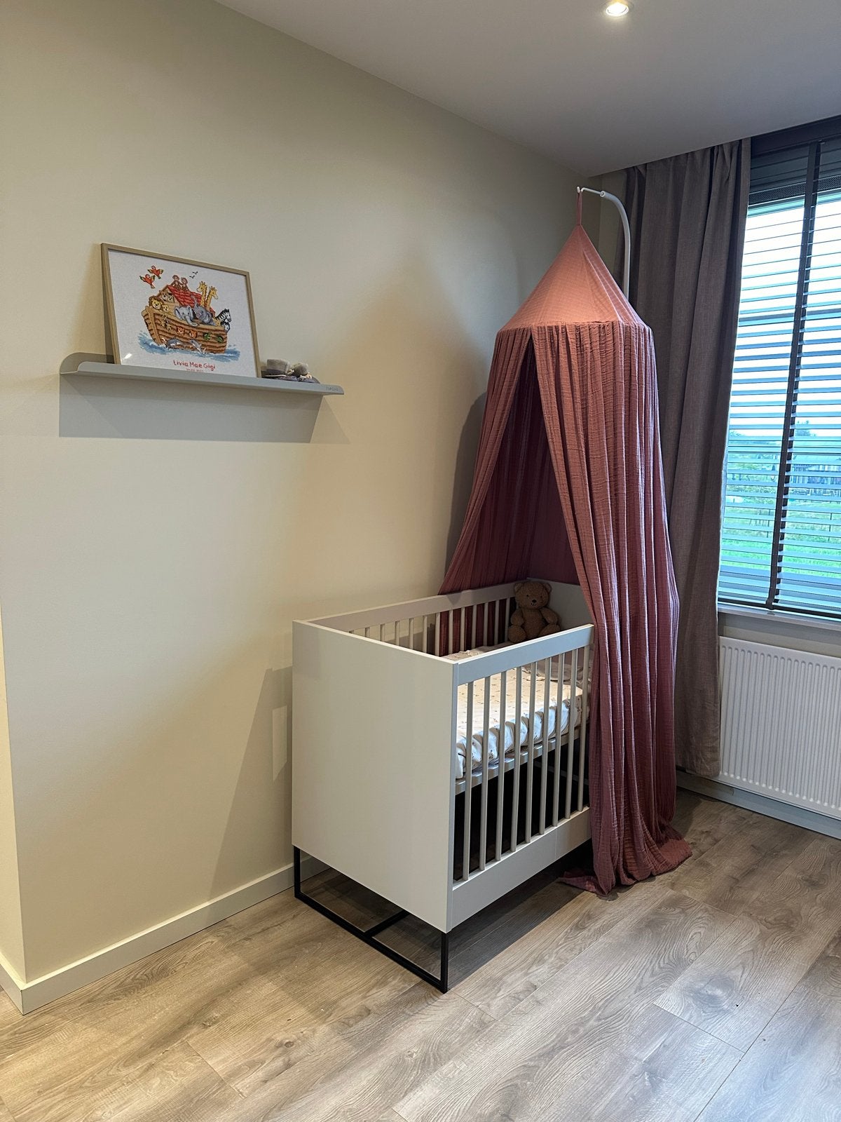 Kidsmill Intense II Babybed Oatmeal - Zwart 60x120 cm, Ophalen, Zo goed als nieuw, Ledikant