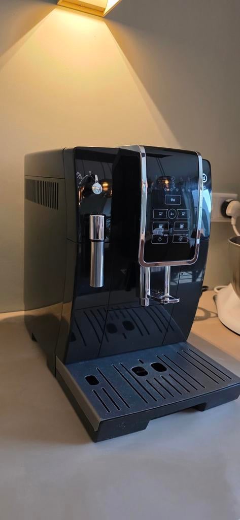 DeLonghi Dinamica koffiebonen machine, Ophalen, Koffiemachine, Koffiebonen, Afneembaar waterreservoir