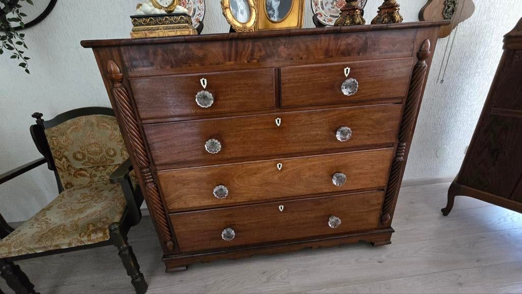 Mahoniehouten empire ladenkast, Ophalen, 100 tot 150 cm, 5 laden of meer, Empire