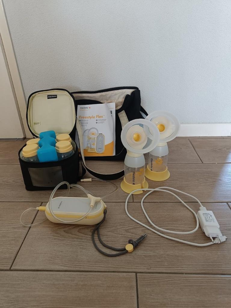 Medela Freestyle Flex Borstkolf met accessoires, Ophalen, Gebruikt, Borstkolf