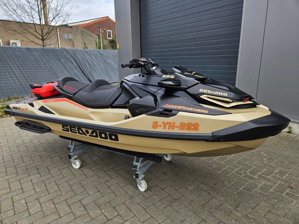 Sea doo rxtx 325  2025, Watersport en Boten, Jetski's en Waterscooters, Ophalen, Zo goed als nieuw, Benzine, 200 pk of meer