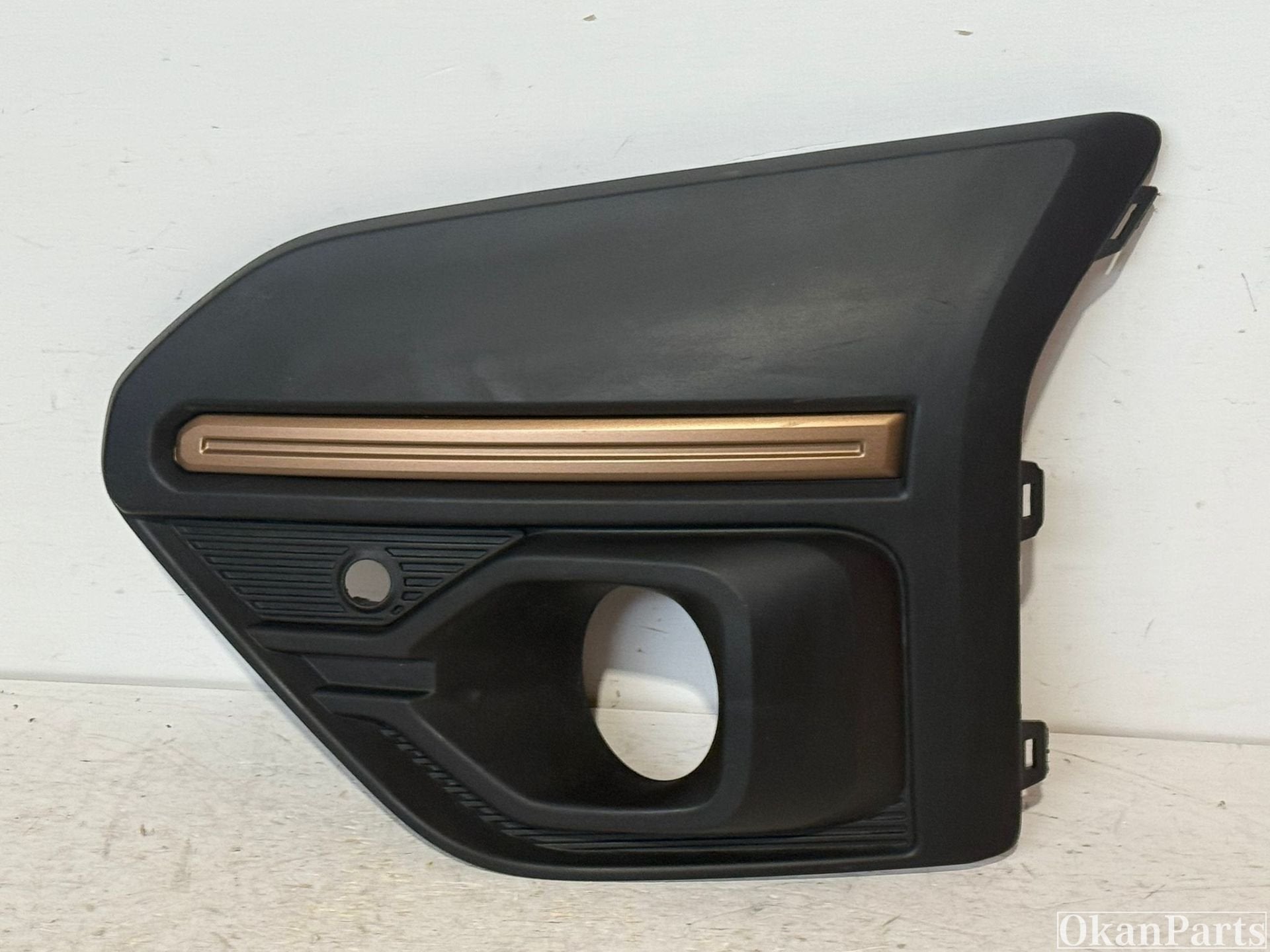 Dacia Sandero III Stepway mistlamp kapje links 261A35053R, Ophalen of Verzenden, Gebruikt