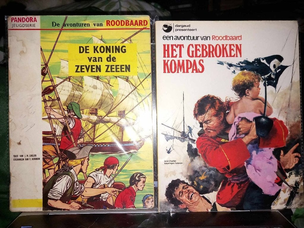 22x Roodbaard de piraat 40 euro weg is weg, Boeken, Stripboeken, Meerdere stripboeken, Ophalen of Verzenden, Gelezen
