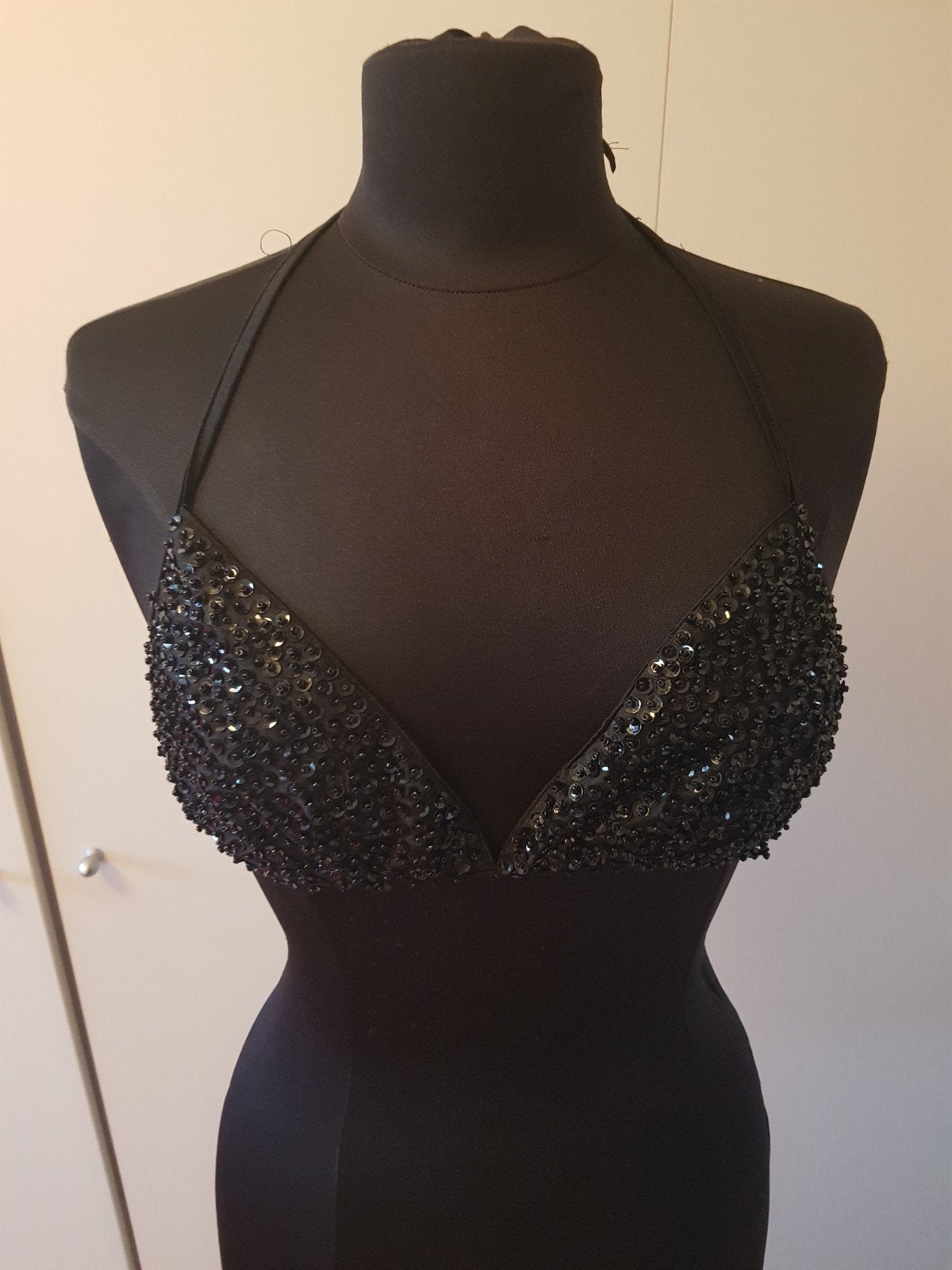 Zwarte triangel top/bikinitop met pailetten - maat L, Zwart, Maat 42/44 (L), Ophalen of Verzenden, Zo goed als nieuw