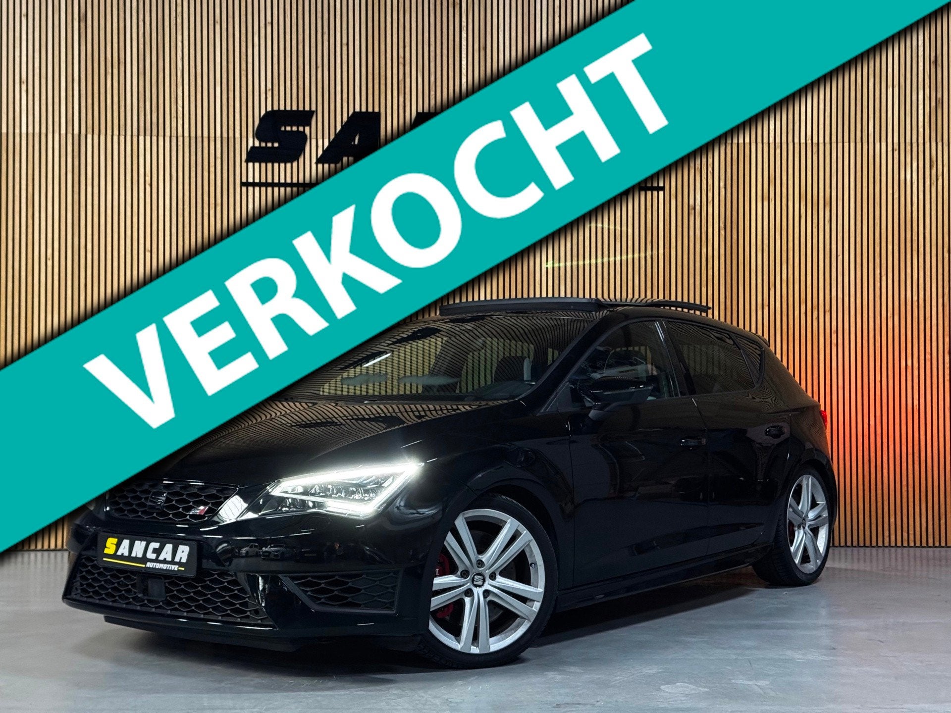 Seat Leon 2.0 TSI Cupra 290 Connect PANO|AMBIENT|CAMERA|DAB|, Auto's, Seat, 15 km/l, Gebruikt, Zwart, 4 cilinders