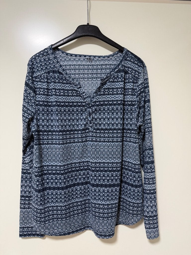 Mooie blauwe damesblouse maat L, Kleding | Dames, Blauw, Maat 42/44 (L), Ophalen of Verzenden, Gedragen