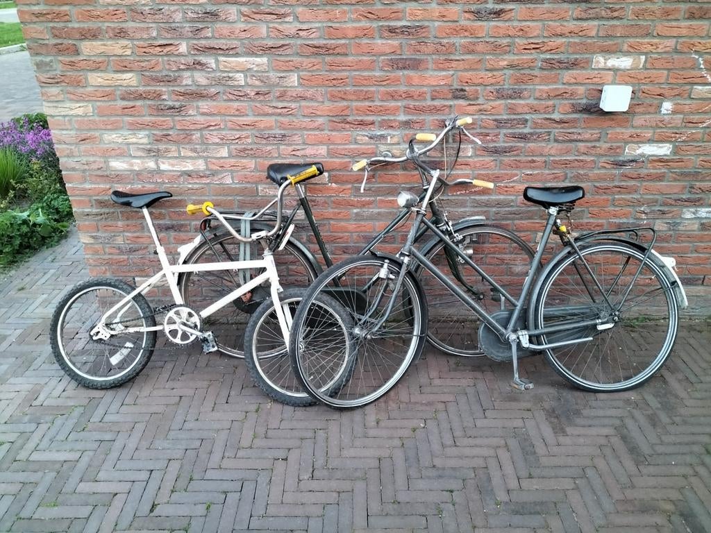 Partij fietsen: 2 stadsfietsen en 1 kinderfiets, Trommelrem, Ophalen, Overige merken, 53 tot 56 cm