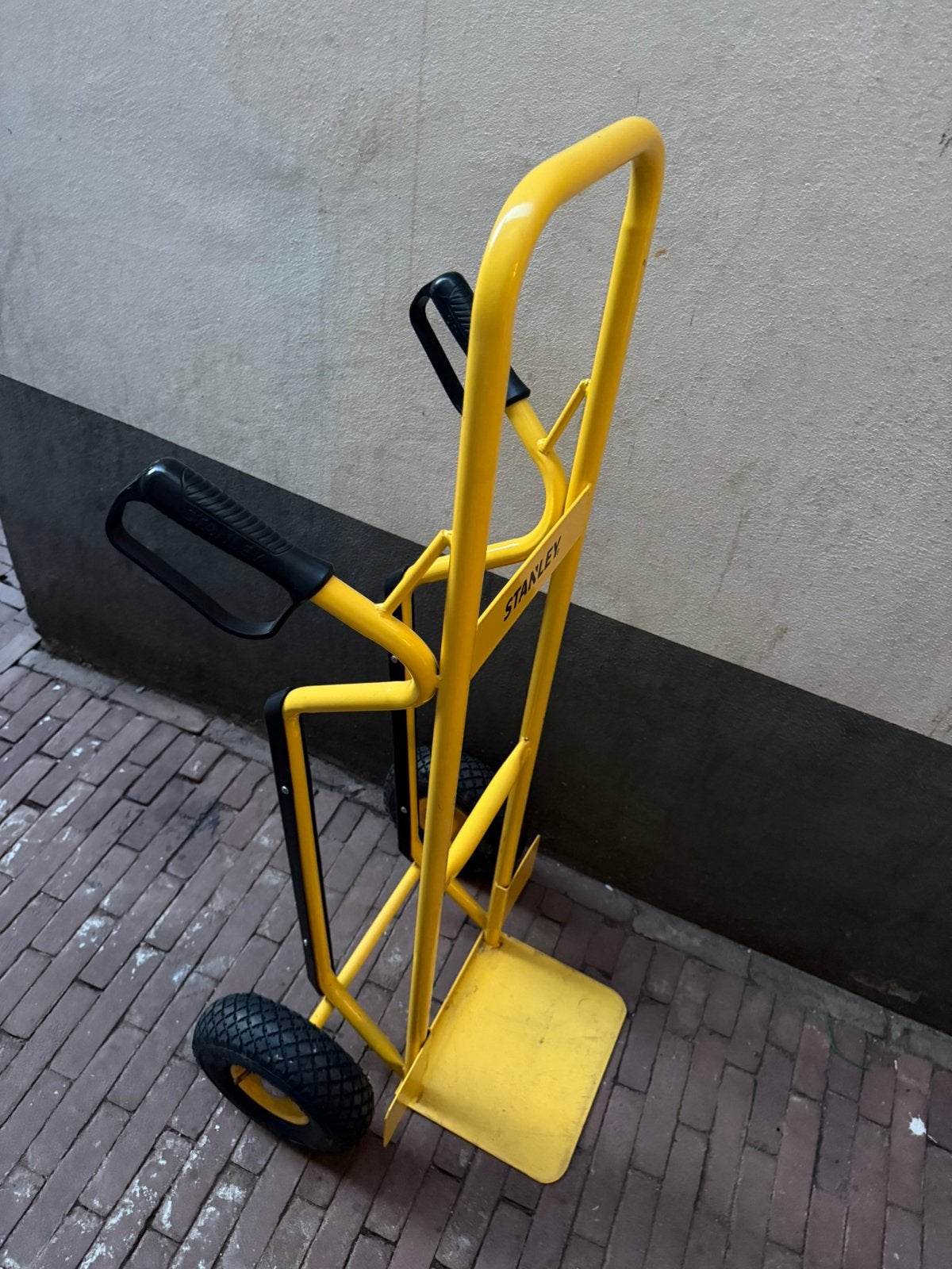 Stanley steekwagen / magazijnkar te koop, Ophalen, Zo goed als nieuw, Steekwagen