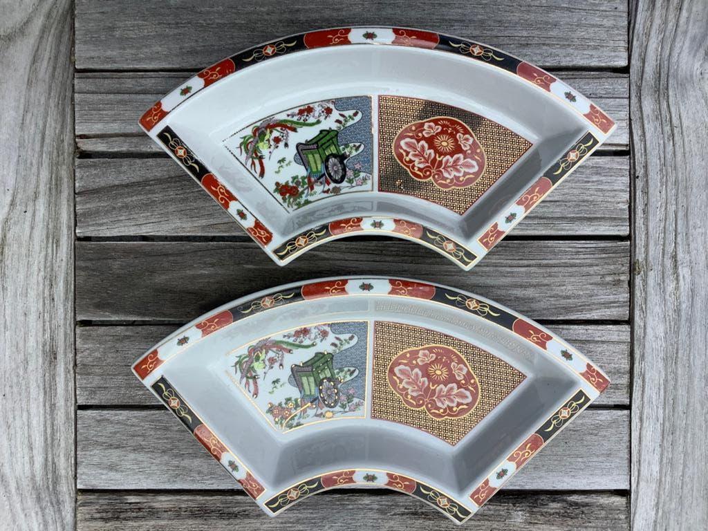 Japans porselein - twee schaaltjes in Imari-stijl / mooi, Gebruikt, Ophalen of Verzenden, Schaal of Schalen, Overige stijlen