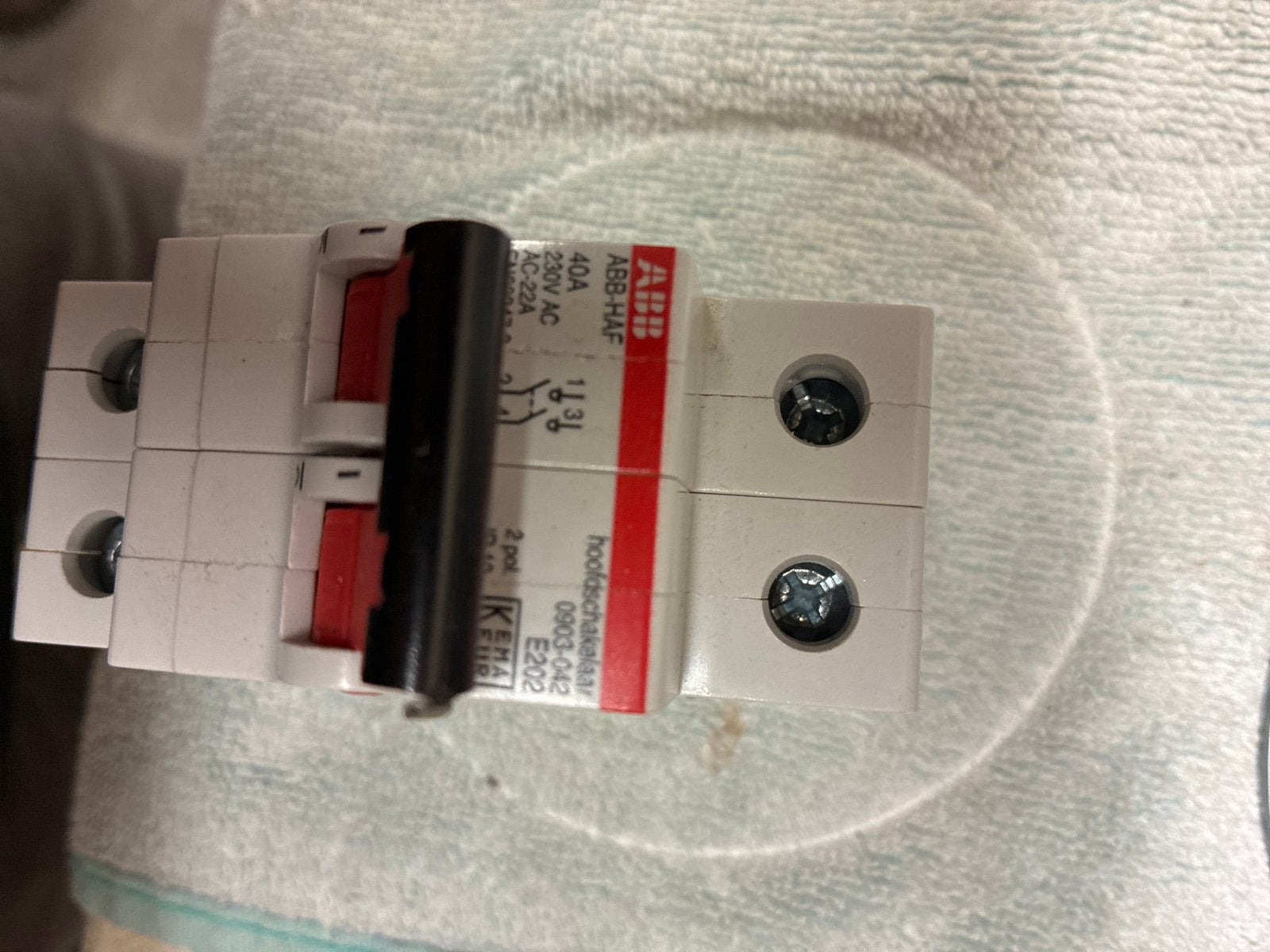 ABB 2-polige hoofdschakelaar 40A, Ophalen of Verzenden, Zo goed als nieuw, ABB, Schakelaar