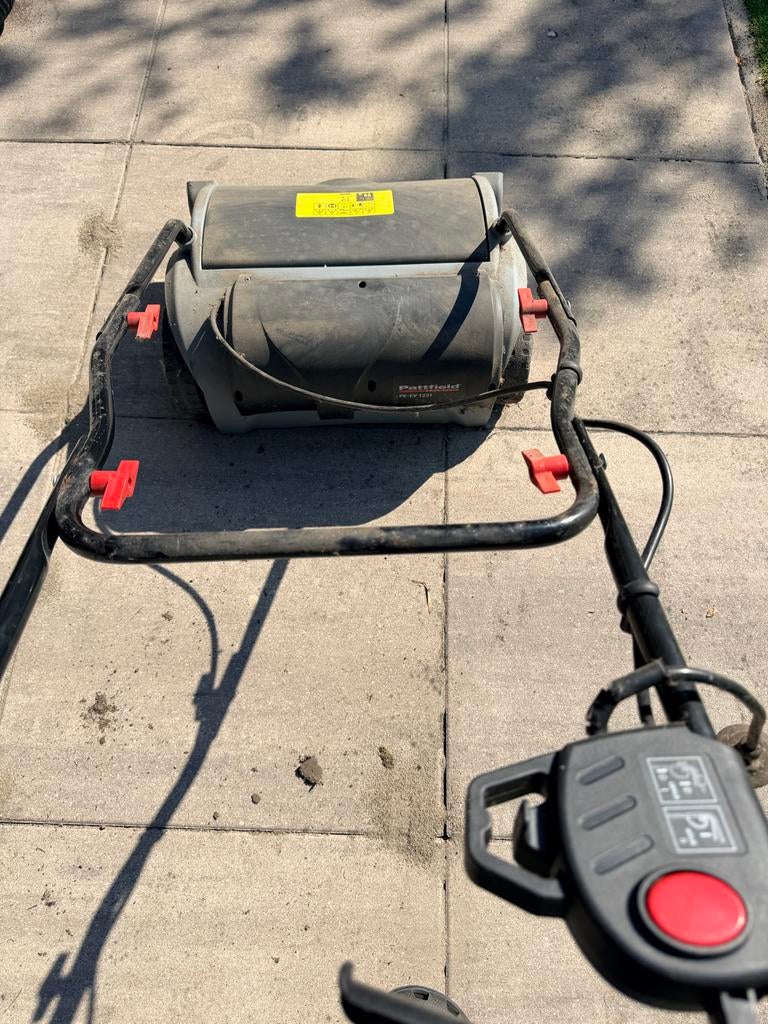 Verticuteermachine Pattfield PE-EV 1231, Tuin en Terras, Ophalen, Gebruikt, Elektrisch