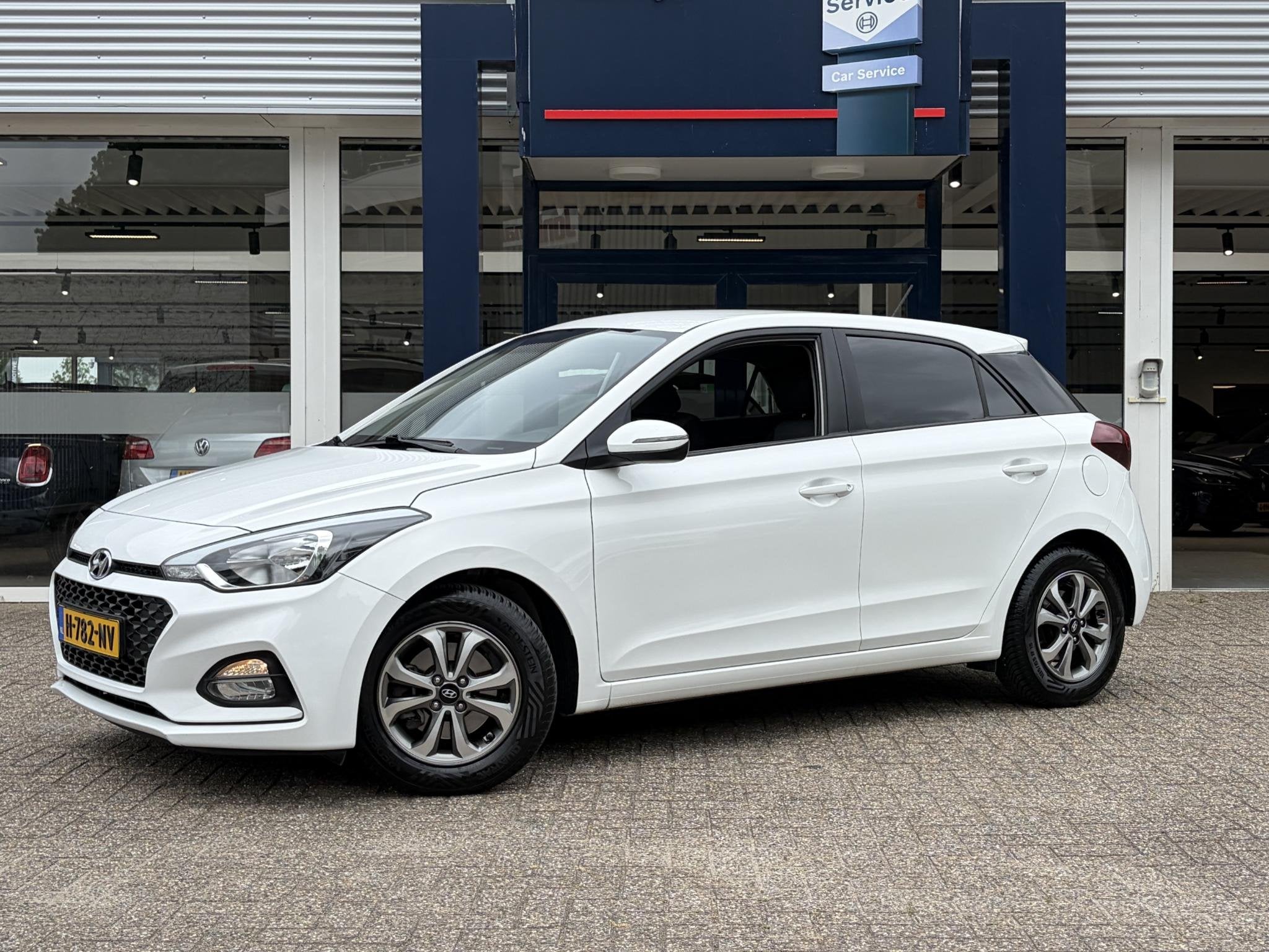 Hyundai i20 1.0 T-GDI Comfort / Automaat / Cruise-Control /, Euro 6, Wit, 3 cilinders, Start-stop-systeem