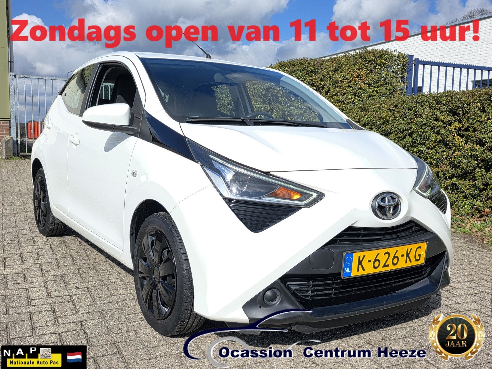 Toyota Aygo 1.0 VVT-i x-Play, Camera, Carplay! 31-12-2020! V, Auto's, Voorwielaandrijving, Stof, Gebruikt, Euro 6